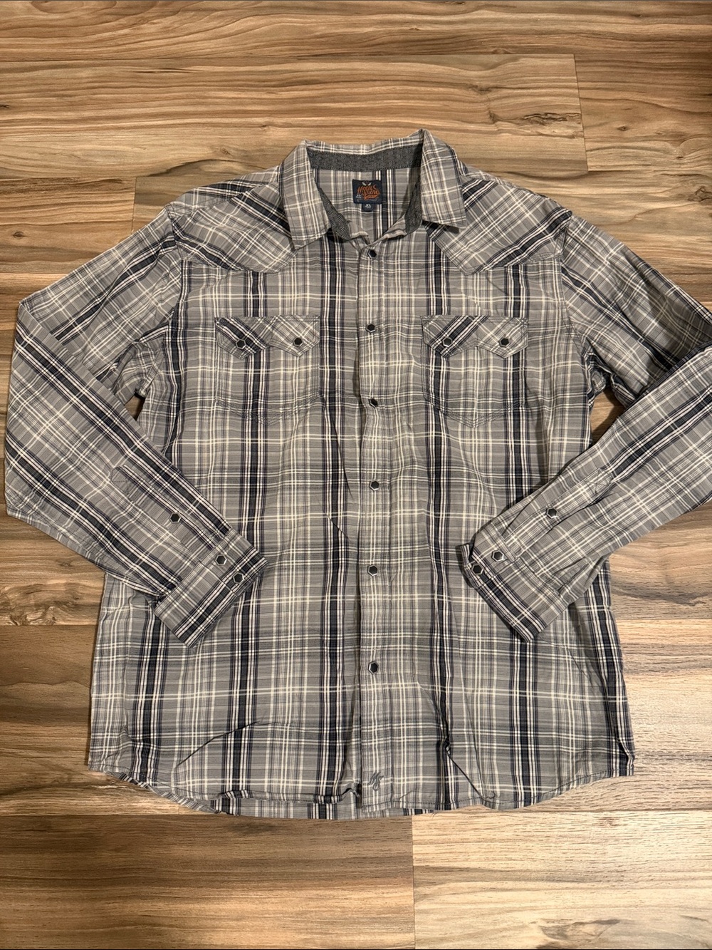 Moon Shine Spirit Shirt Mens XL Black Gray Plaid Western Pearl Snap Flip Cuffs